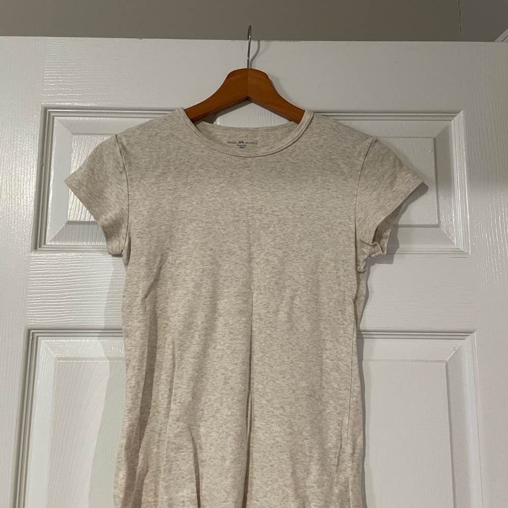 Brandy Melville Heathered Cream Short Sleeve Tee